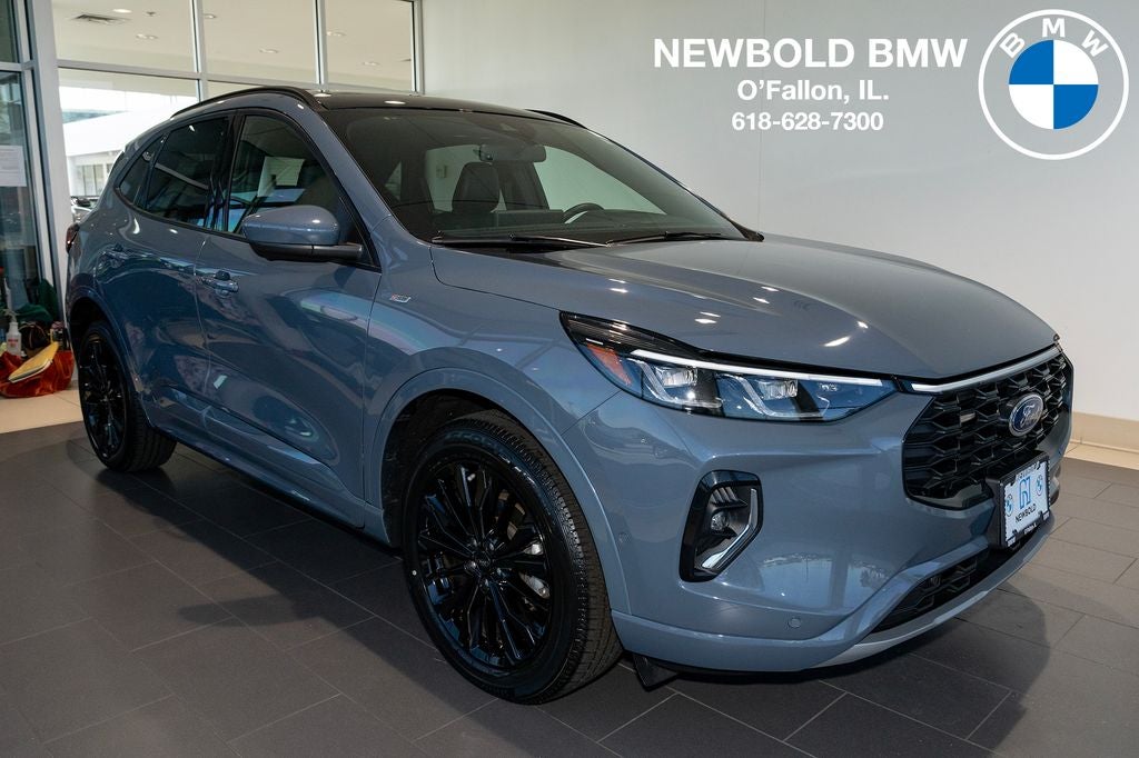 2023 Ford Escape ST-Line Elite