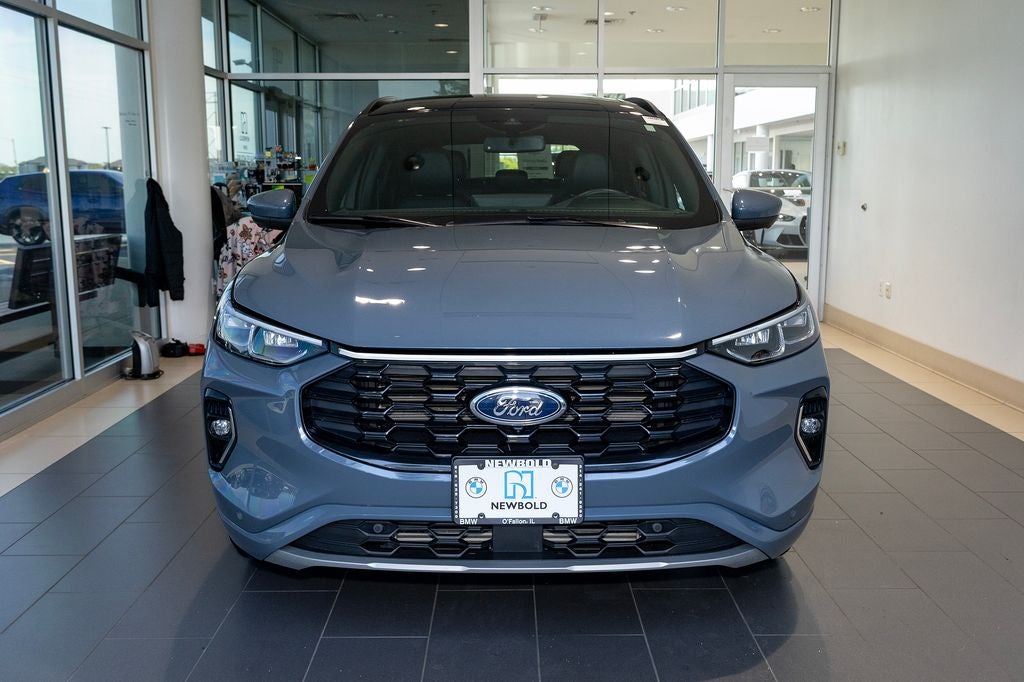 2023 Ford Escape ST-Line Elite