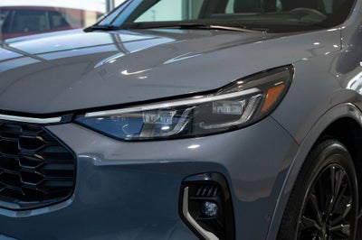 2023 Ford Escape ST-Line Elite