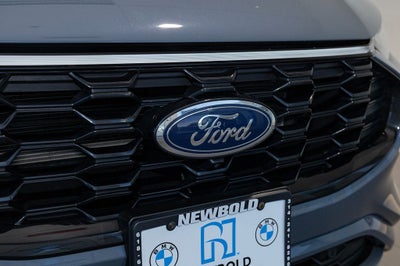 2023 Ford Escape ST-Line Elite