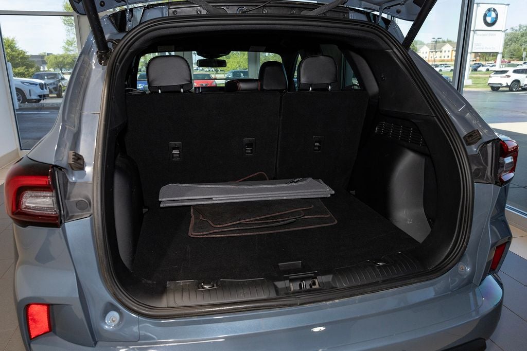 2023 Ford Escape ST-Line Elite