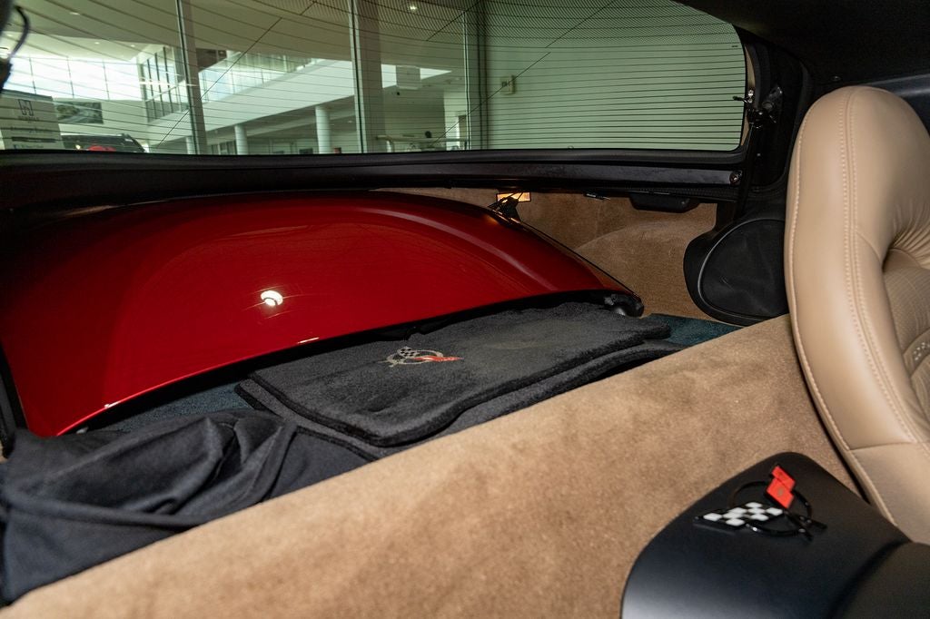 2004 Chevrolet Corvette Base