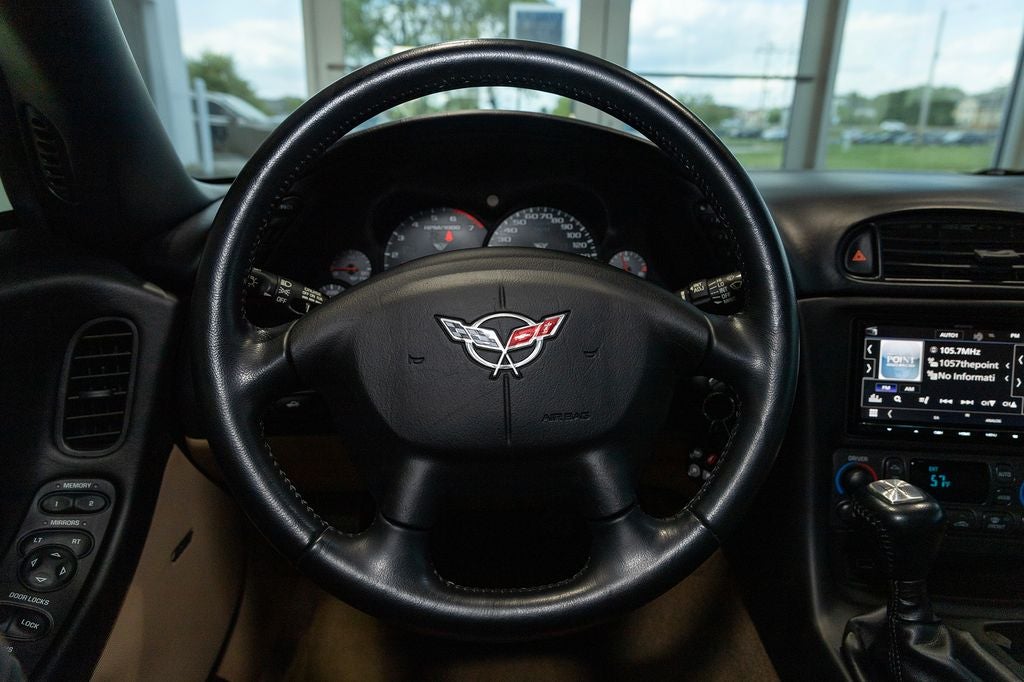 2004 Chevrolet Corvette Base