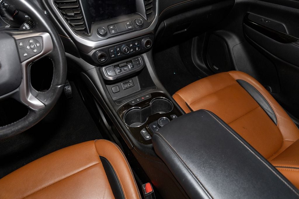 2020 GMC Acadia AT4