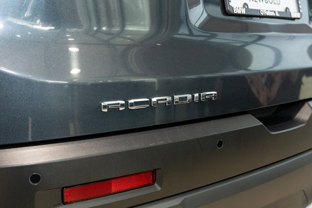 2020 GMC Acadia AT4