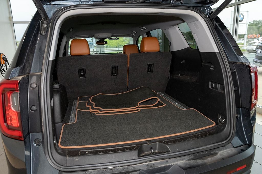 2020 GMC Acadia AT4