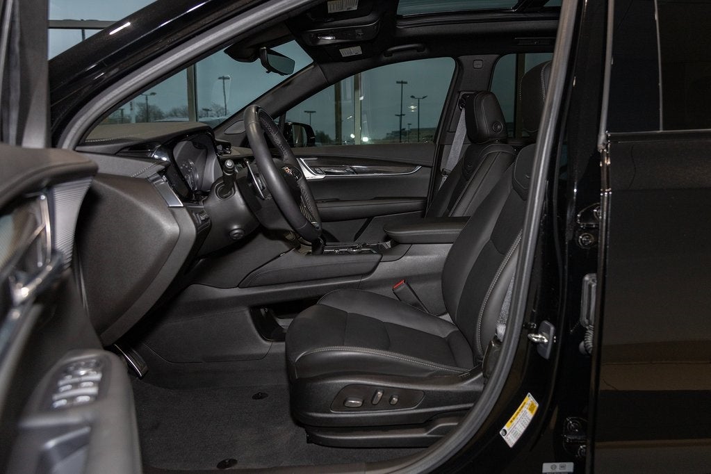 2023 Cadillac XT6 Sport