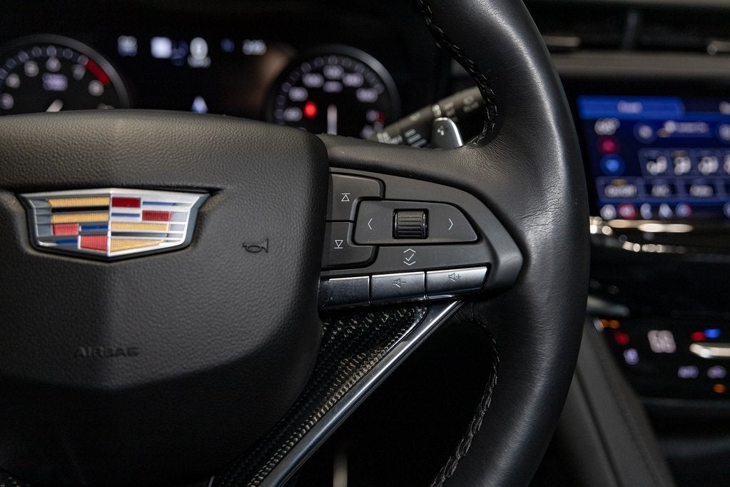 2023 Cadillac XT6 Sport