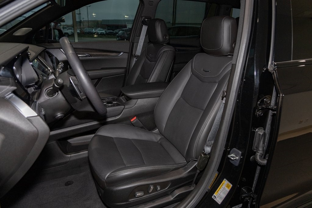 2023 Cadillac XT6 Sport