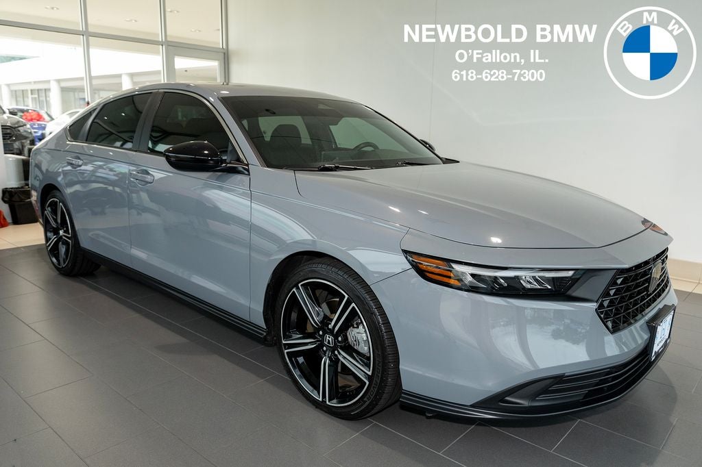 2023 Honda Accord Hybrid Sport w/o BSI's photo