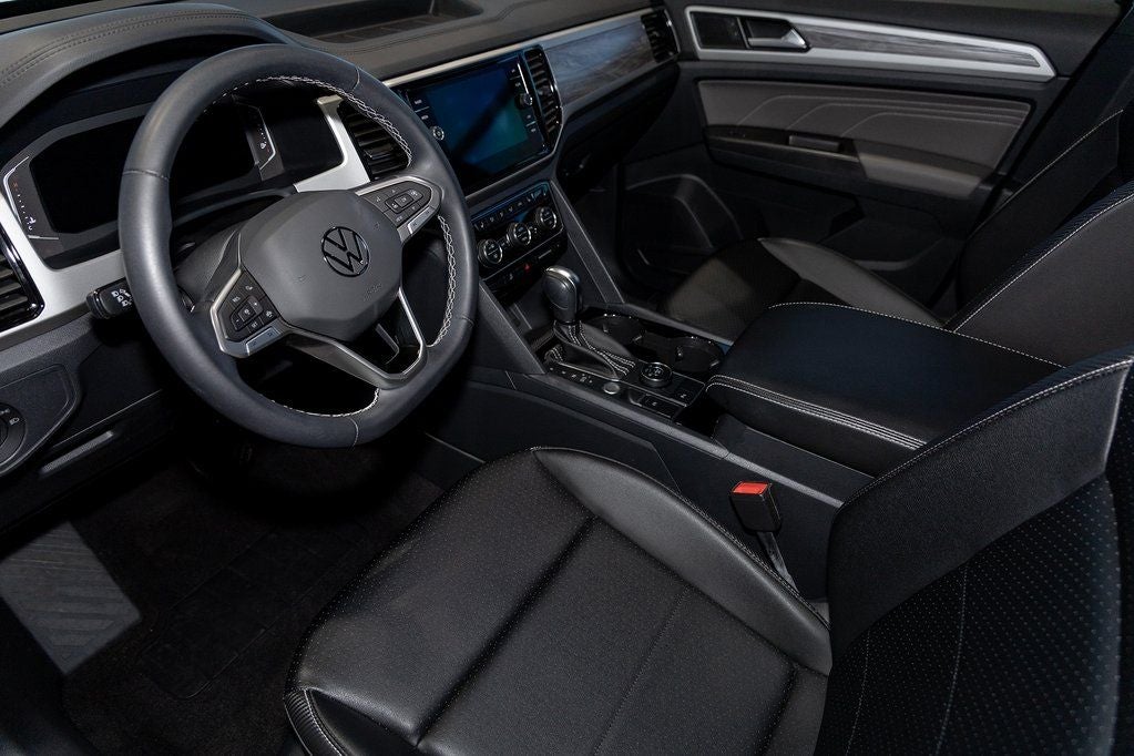 2023 Volkswagen Atlas Cross Sport 3.6L V6 SE w/Technology