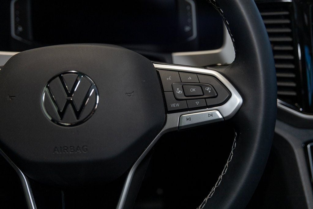 2023 Volkswagen Atlas Cross Sport 3.6L V6 SE w/Technology