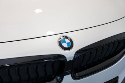 2026 BMW 230i 230i xDrive