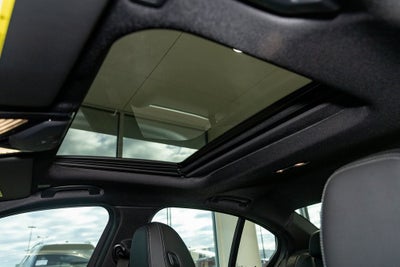 2026 BMW 330i 330i xDrive