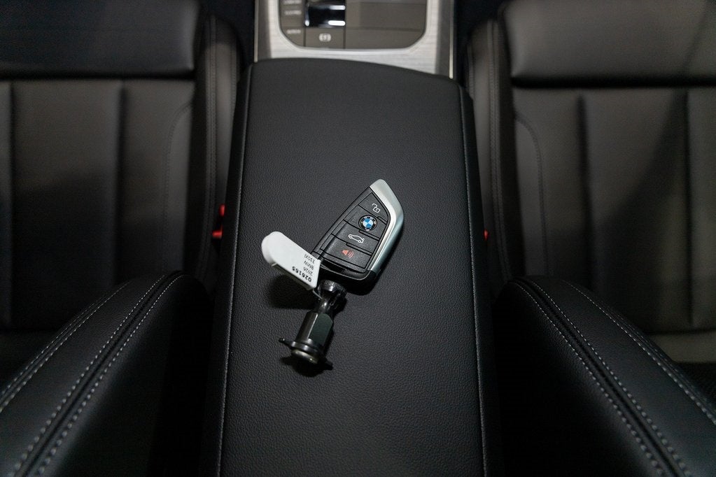 2026 BMW 330i 330i xDrive