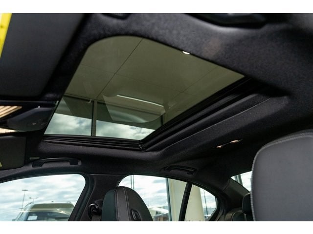 2026 BMW 330i 330i xDrive