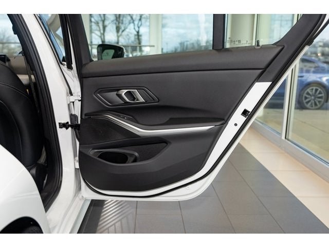 2026 BMW 330i 330i xDrive