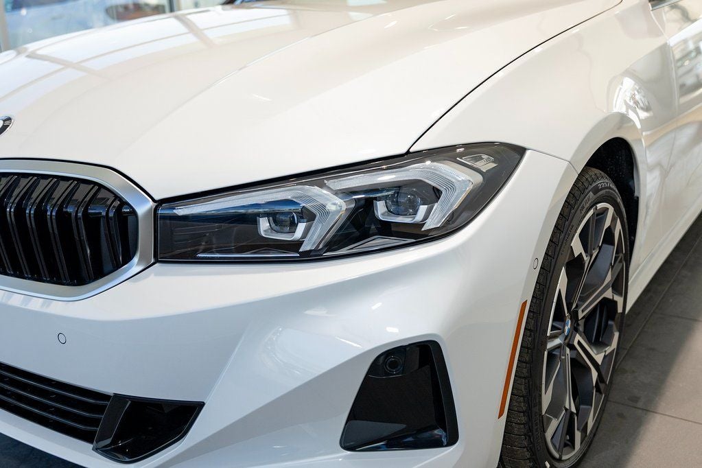 2026 BMW 330i 330i xDrive