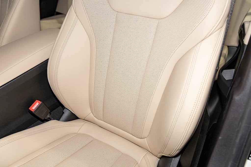 2026 BMW 330i 330i xDrive