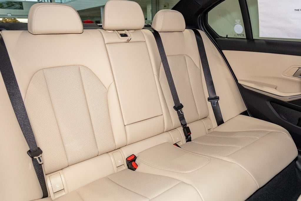 2026 BMW 330i 330i xDrive