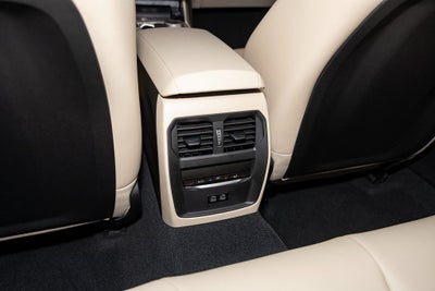 2026 BMW 330i 330i xDrive