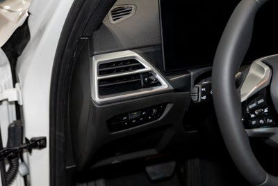 2025 BMW 330i 330i xDrive