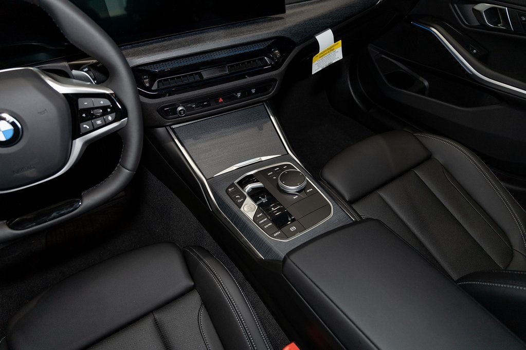 2025 BMW 330i 330i xDrive