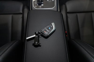 2025 BMW 330i 330i xDrive