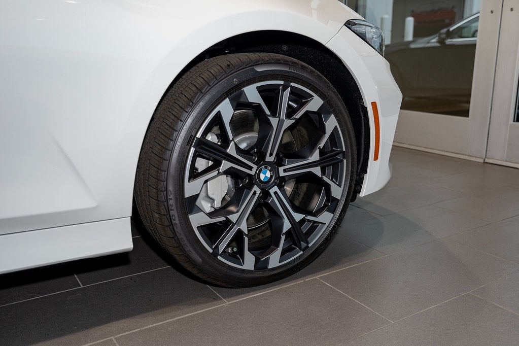 2025 BMW 330i 330i xDrive