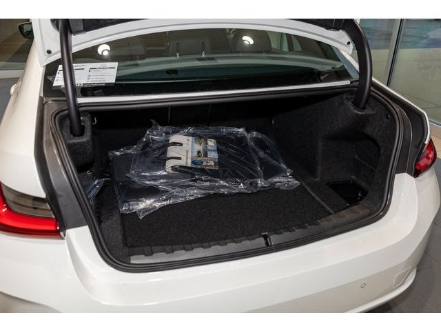 2025 BMW 330i 330i xDrive