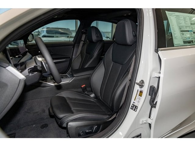 2025 BMW 330i 330i xDrive