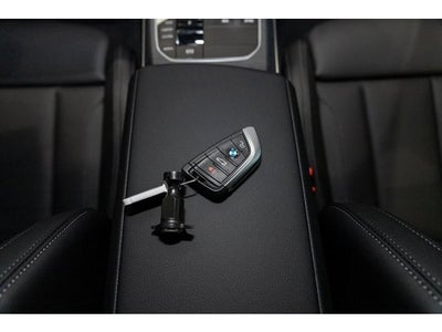 2025 BMW 330i 330i xDrive