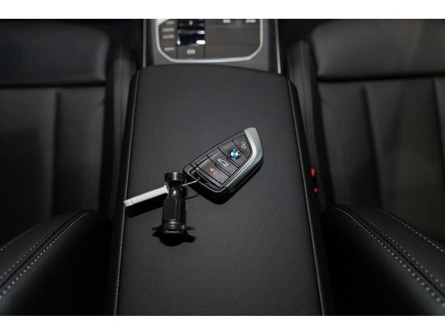 2025 BMW 330i 330i xDrive