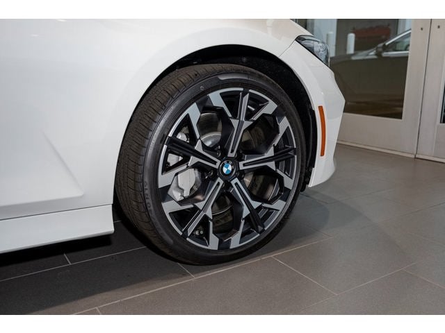 2025 BMW 330i 330i xDrive