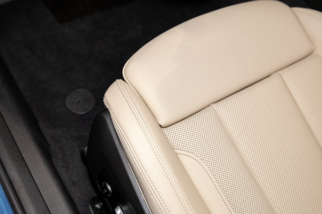 2026 BMW 330i 330i xDrive