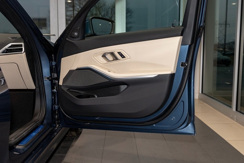 2026 BMW 330i 330i xDrive