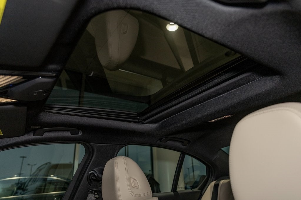 2026 BMW 330i 330i xDrive