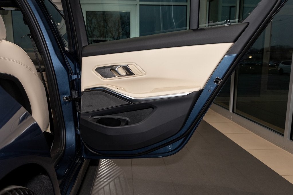 2026 BMW 330i 330i xDrive