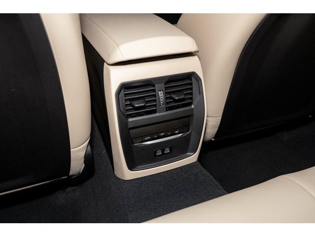 2026 BMW 330i 330i xDrive