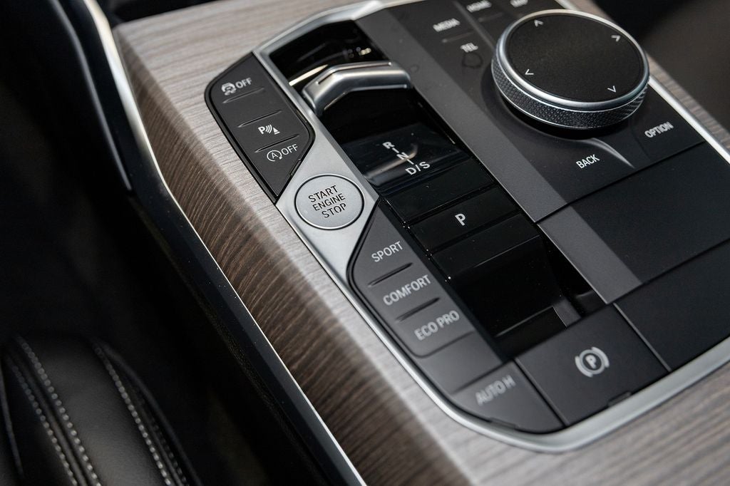 2026 BMW 330i 330i xDrive