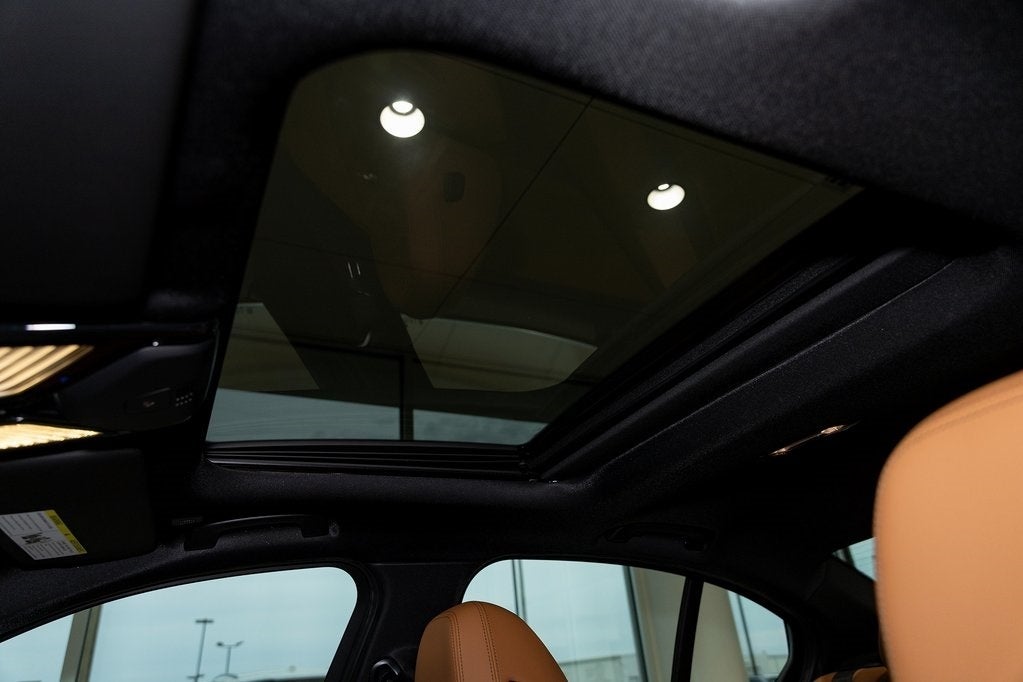 2025 BMW 330i xDrive 330i xDrive