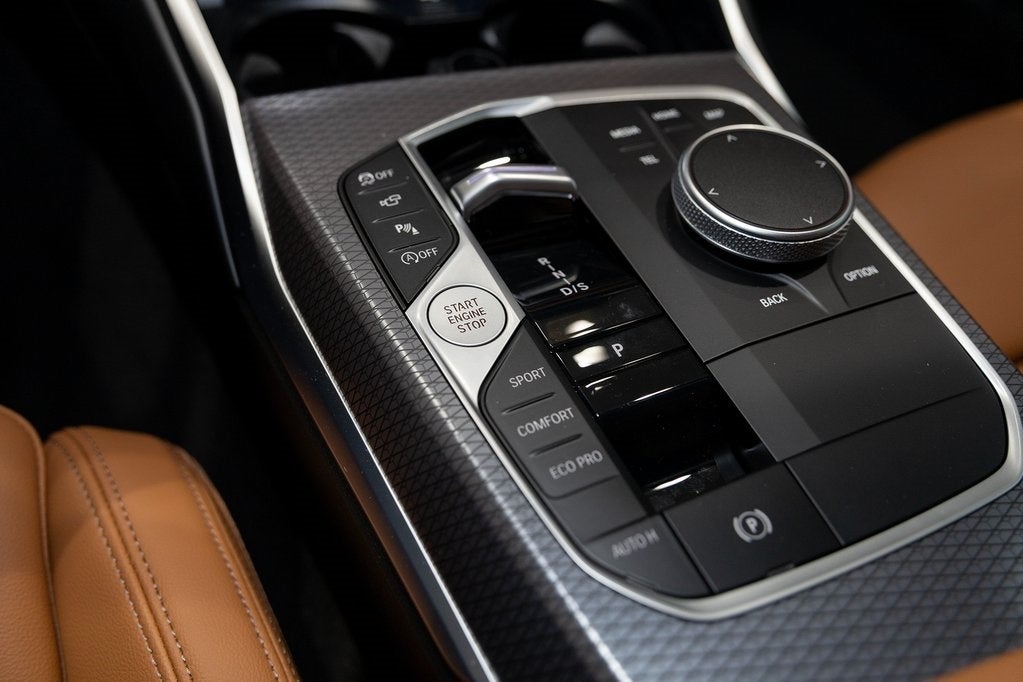 2025 BMW 330i xDrive 330i xDrive