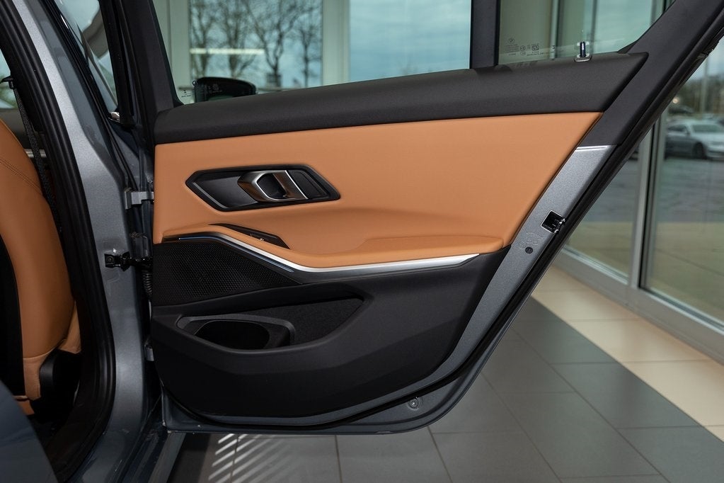 2025 BMW 330i xDrive 330i xDrive