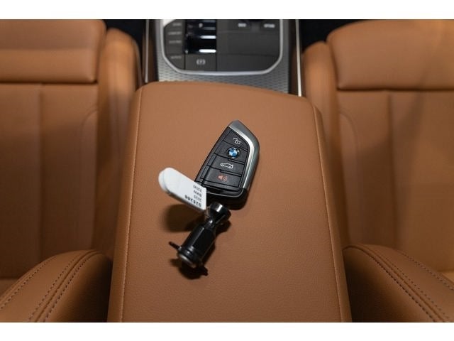 2025 BMW 330i xDrive 330i xDrive