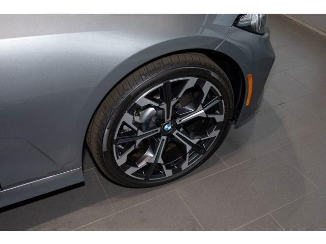 2025 BMW 330i xDrive 330i xDrive