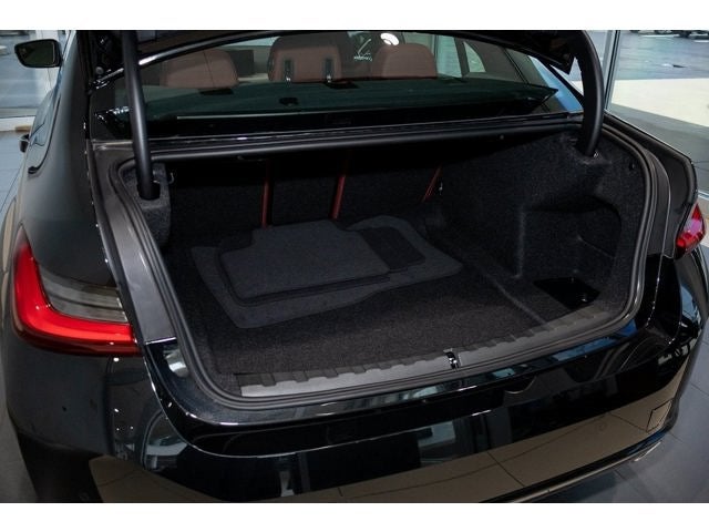 2025 BMW 330i 330i xDrive