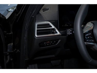 2025 BMW 330i 330i xDrive