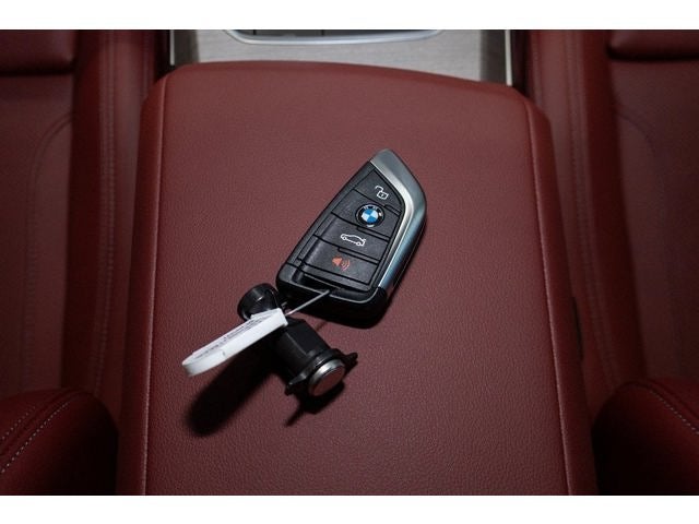 2025 BMW 330i 330i xDrive