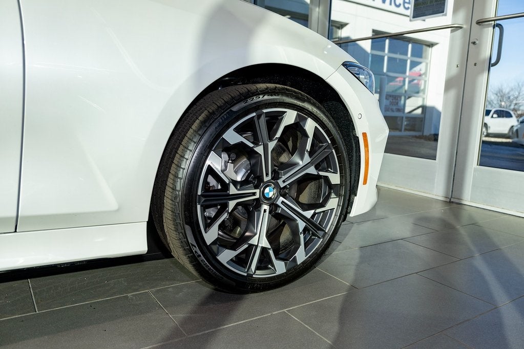 2026 BMW 330i 330i xDrive