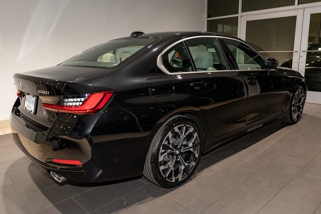 2026 BMW 330i 330i xDrive